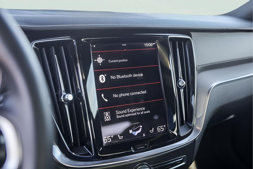 Used Car 2022 Volvo S60  B5 R-design For Sale Under $25,000 In Austin, Texas