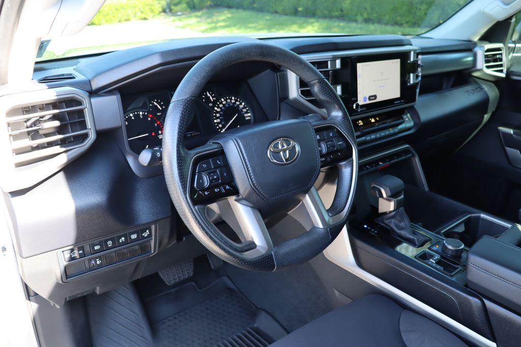 Thumbnail: 2022 Toyota Tundra - 15