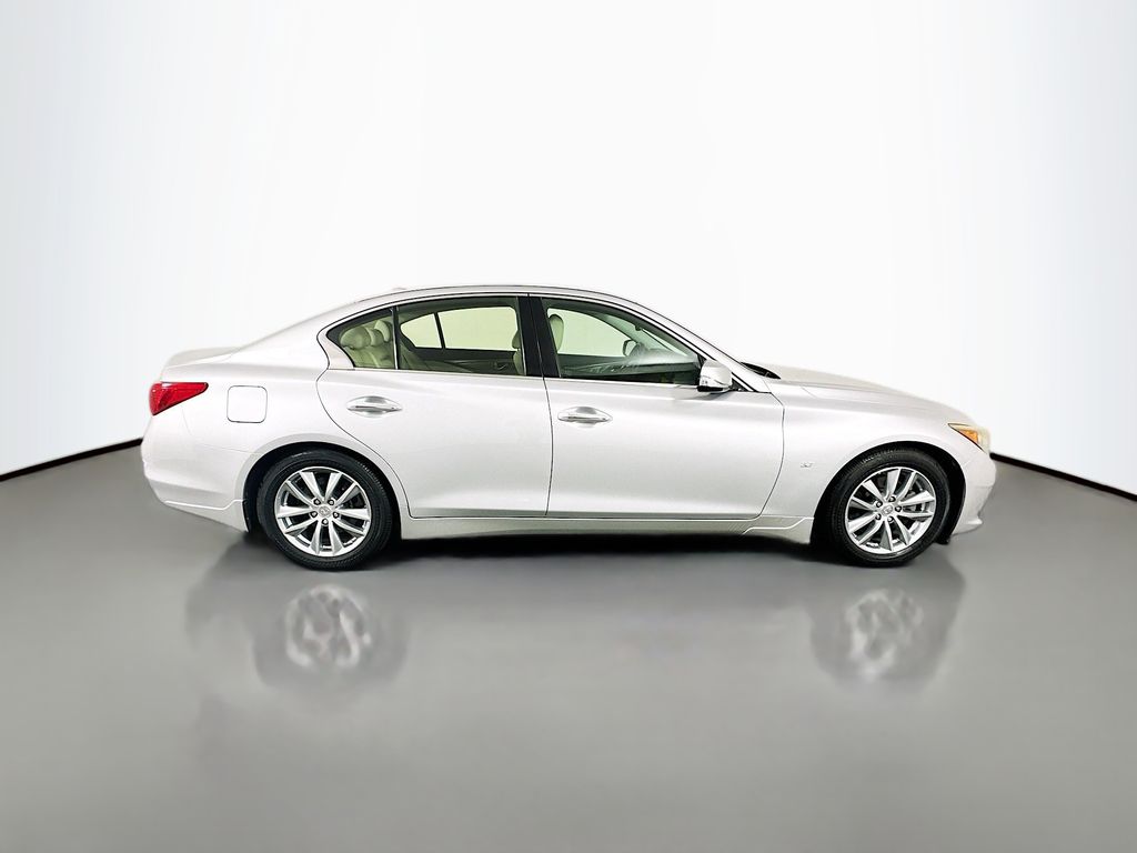 Thumbnail: 2014 INFINITI Q50 - 4