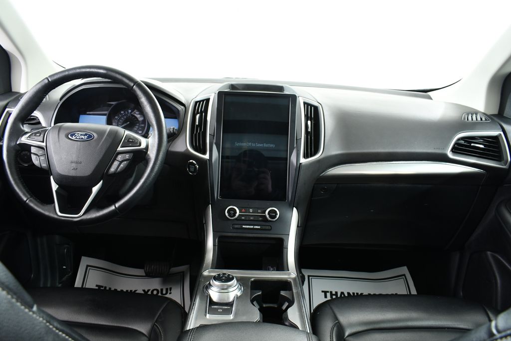 Used 2022 Gray Ford SEL image 7