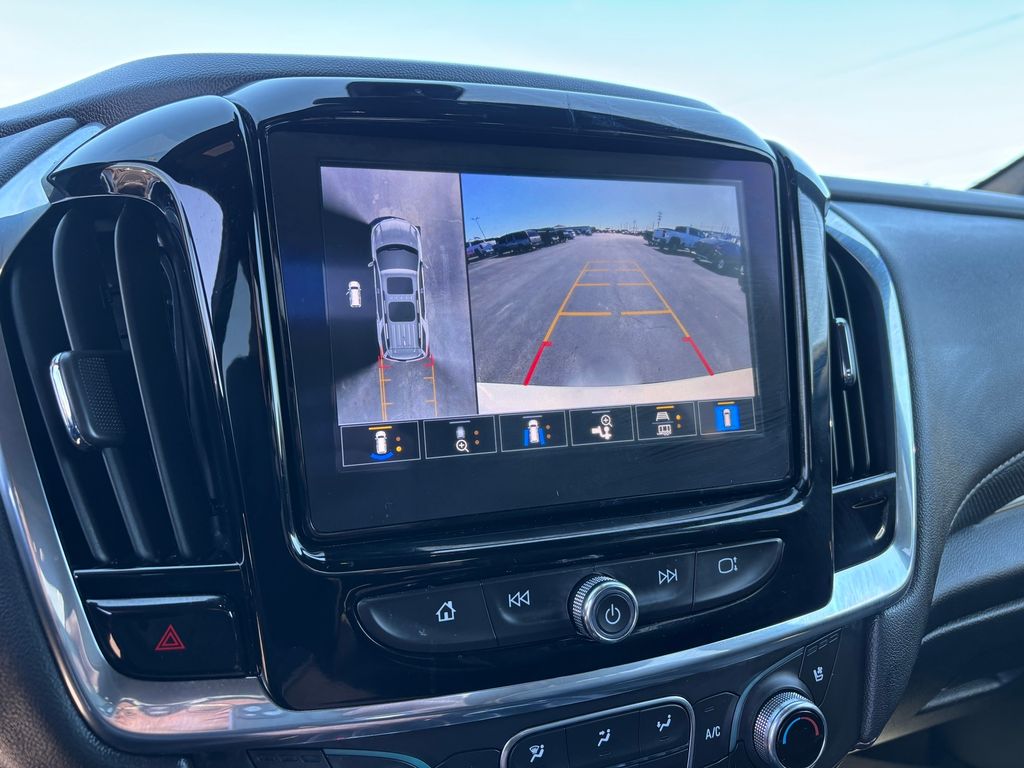 Used Car 2023 Chevrolet Traverse  Premier For Sale Under $40,000 In Austin, Texas