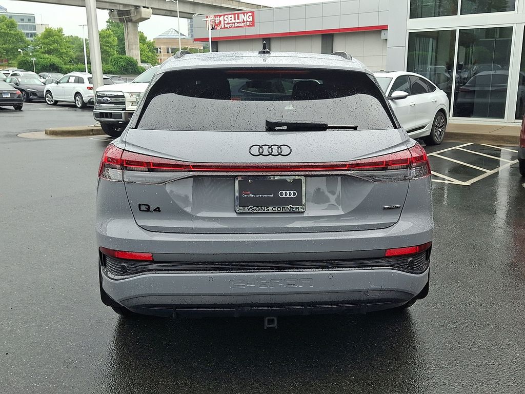 Thumbnail: 2024 Audi Q4 e-tron - 5