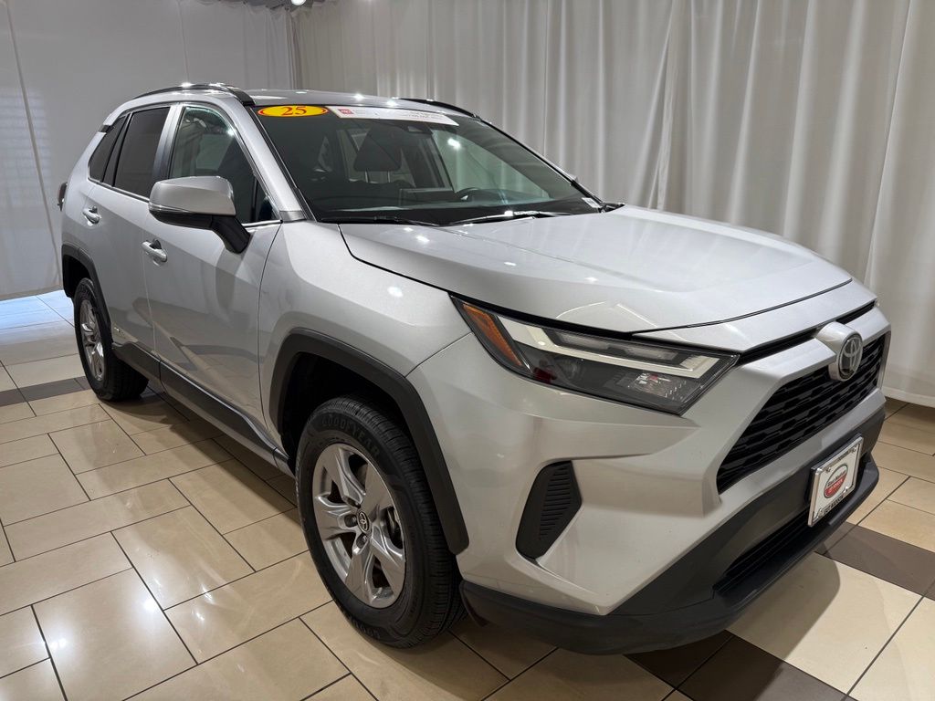 Thumbnail: 2025 Toyota RAV4 - 7