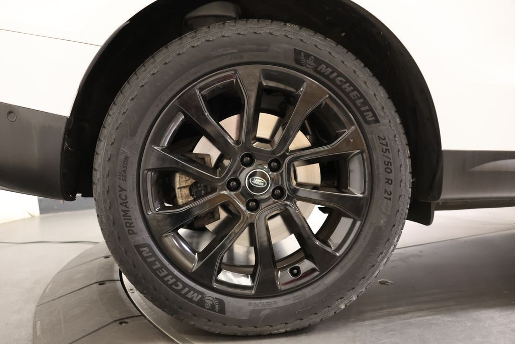 Thumbnail: 2023 Land Rover Range Rover Sport - 11