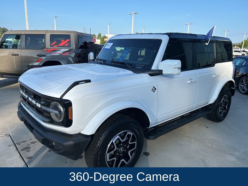 2024 Ford Bronco Outer Banks