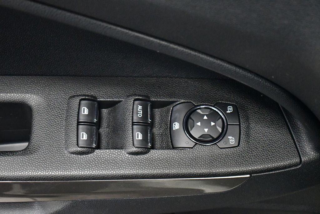 Thumbnail: 2020 Ford EcoSport - 15