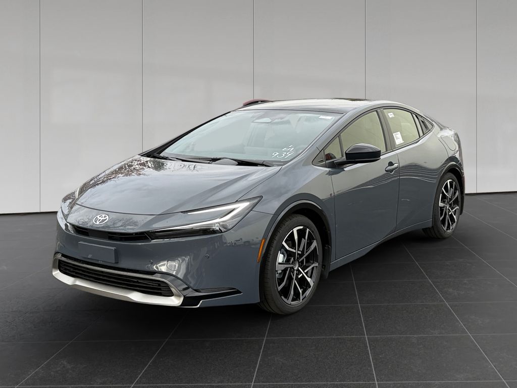 2026 Toyota Prius Plug-In Hybrid XSE FWD