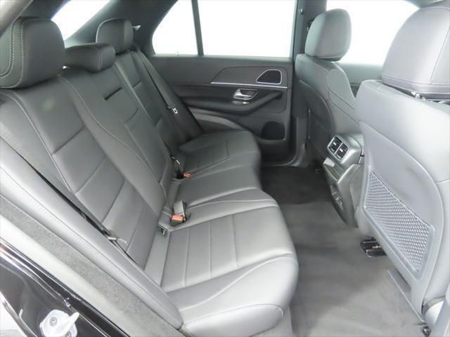 Thumbnail: 2026 Mercedes-Benz GLE - 22