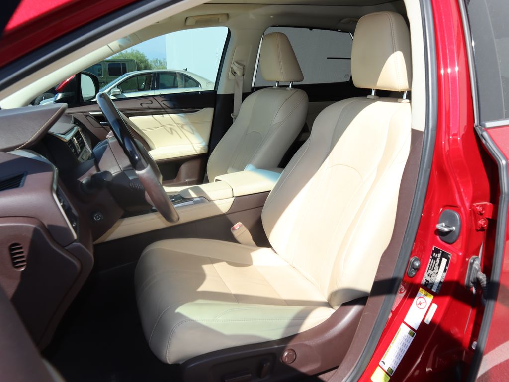 Thumbnail: 2017 Lexus RX - 9