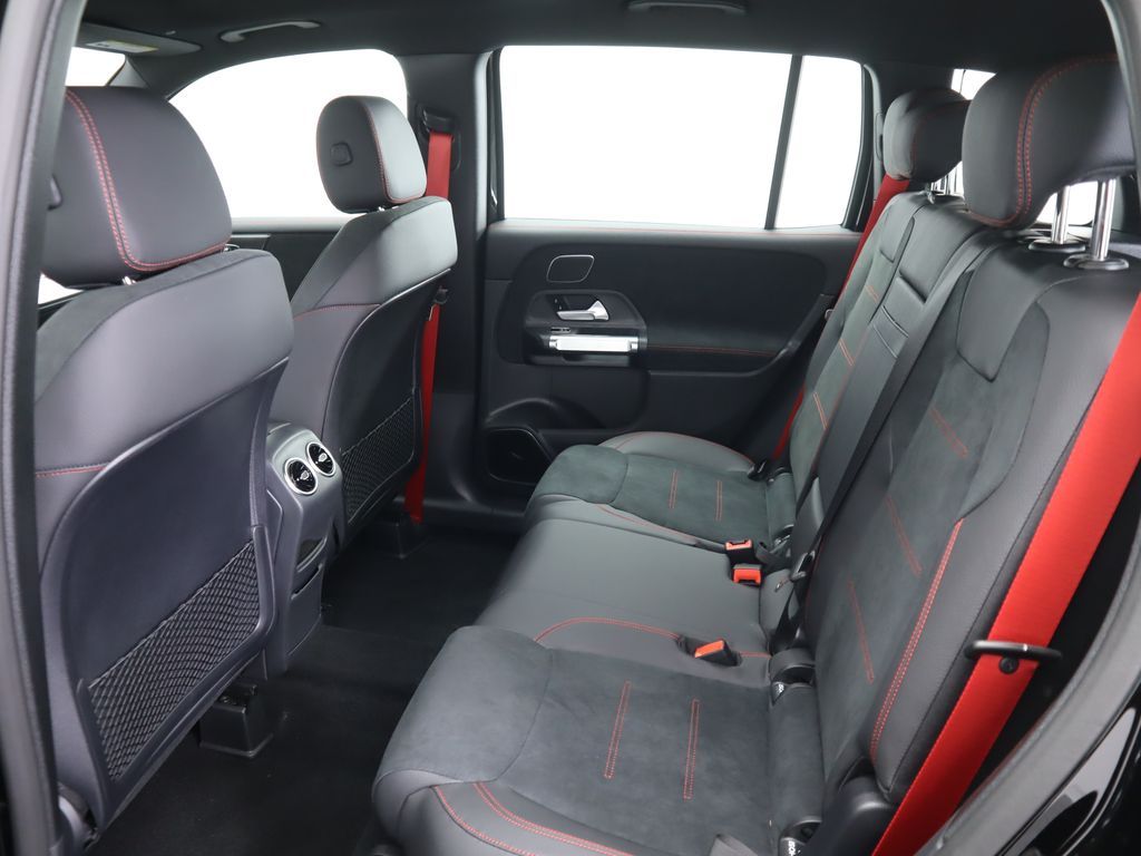 Thumbnail: 2025 Mercedes-Benz GLB - 21