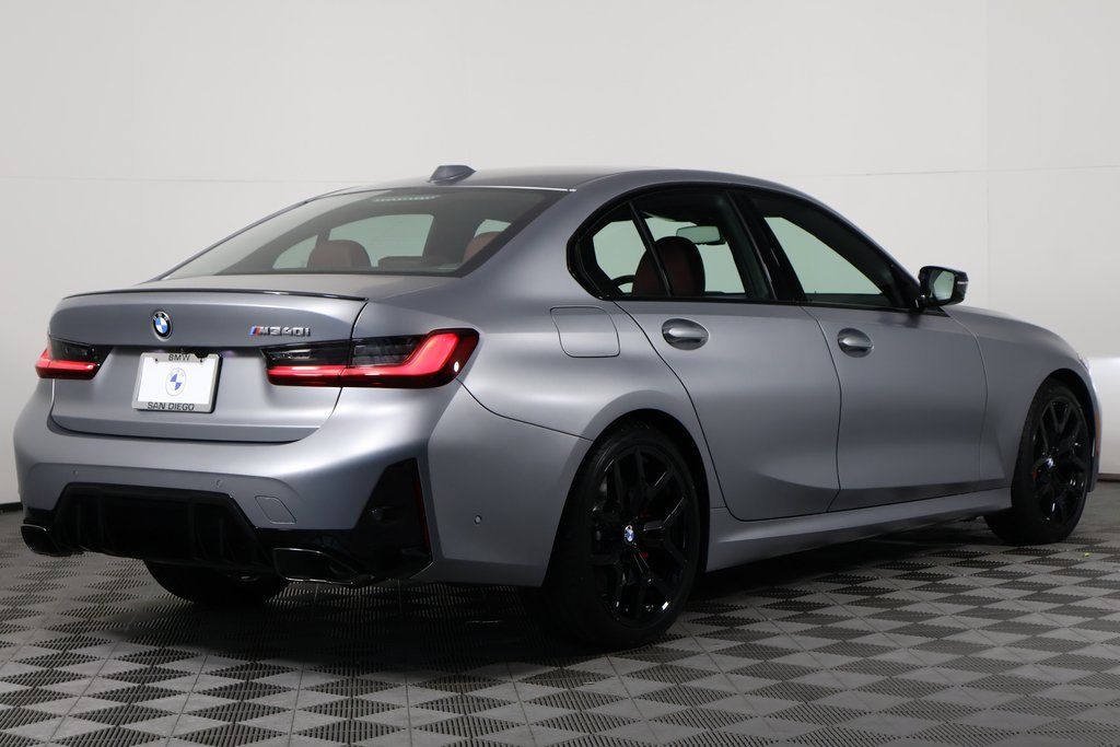 2025 BMW 3 Series M340i 2