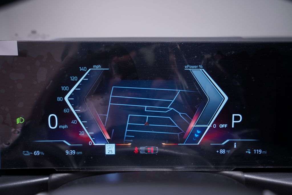 Thumbnail: 2023 BMW i4 - 21