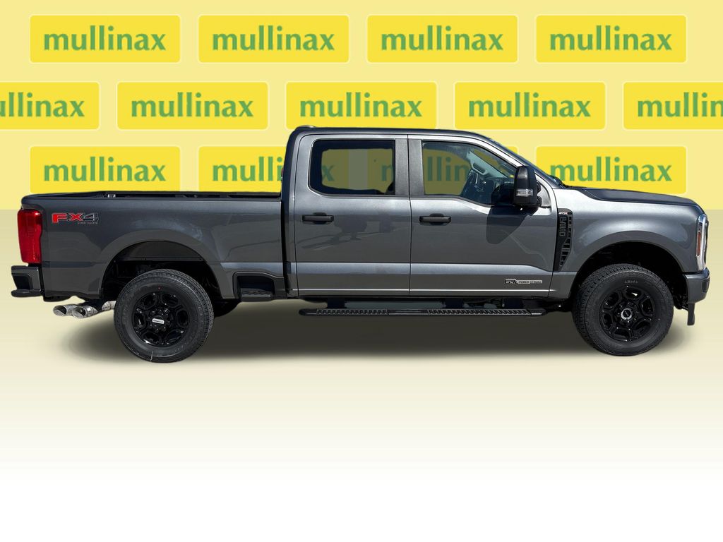 New 2026 Gray Ford XL image 2