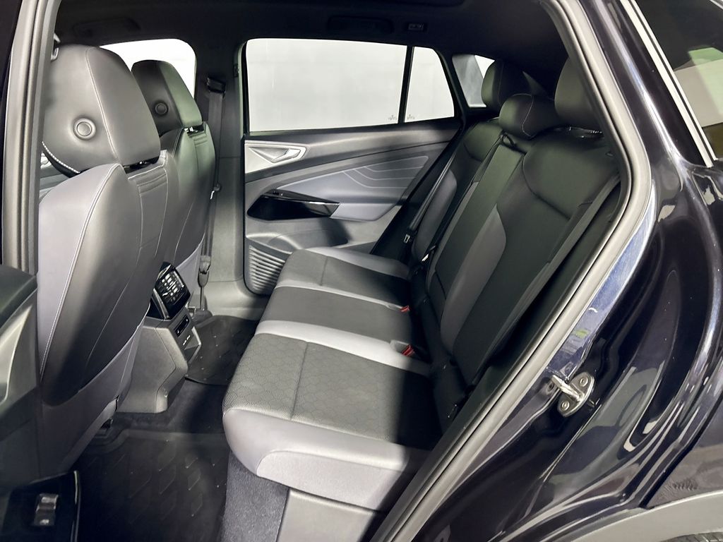 2023 Volkswagen ID.4 Pro S Plus