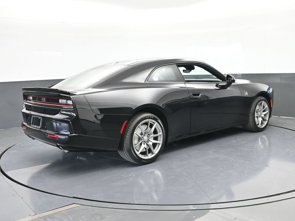 New 2026 Diamond Black Crystal Pearlcoat Dodge R/T Scat Pack image 6