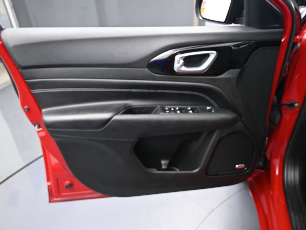 Used 2023 Redline Pearlcoat Jeep High Altitude image 13