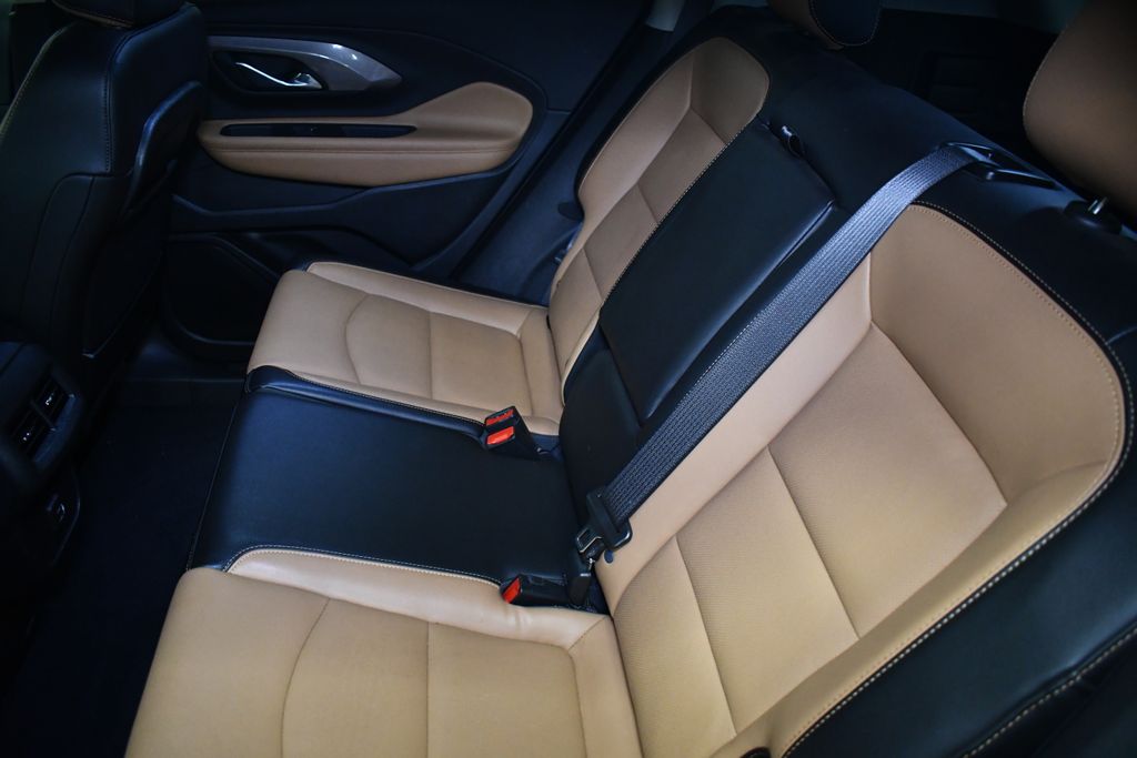 Thumbnail: 2021 GMC Terrain - 28