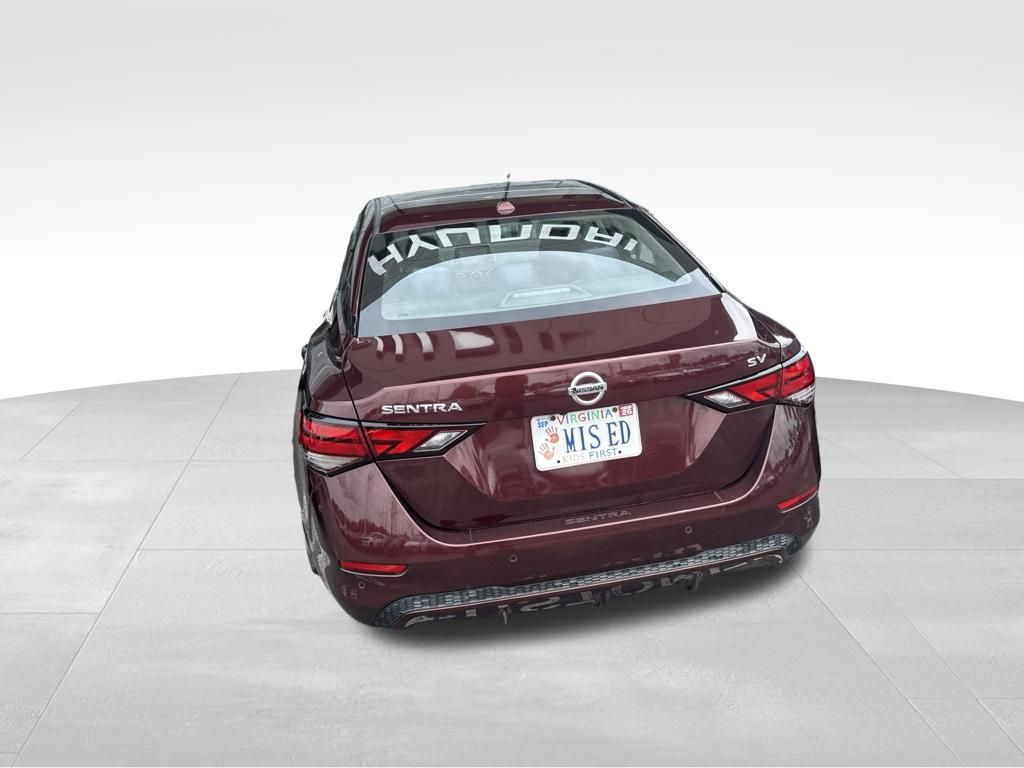 Used 2022 Red Nissan SV image 12
