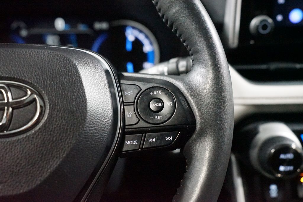 Thumbnail: 2024 Toyota RAV4 - 13