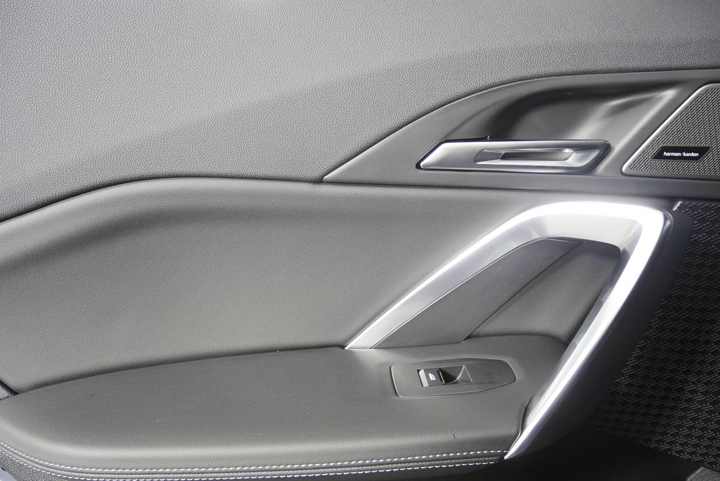 Thumbnail: 2026 BMW X1 - 14