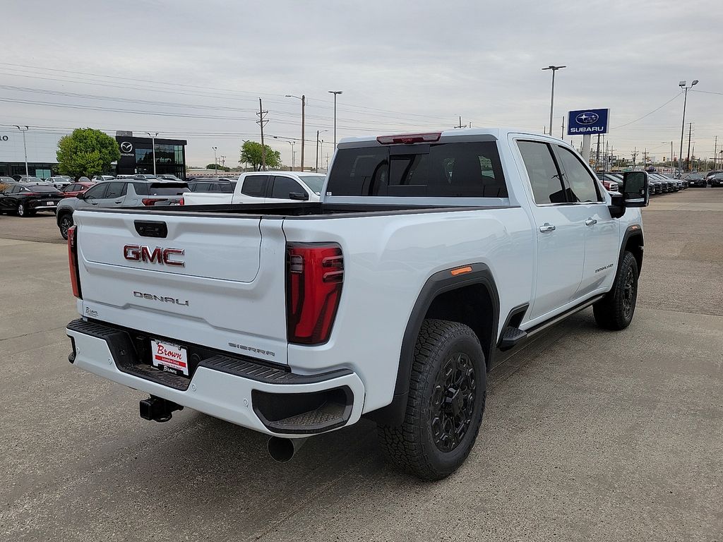 2026 GMC Sierra 2500HD Denali - 10