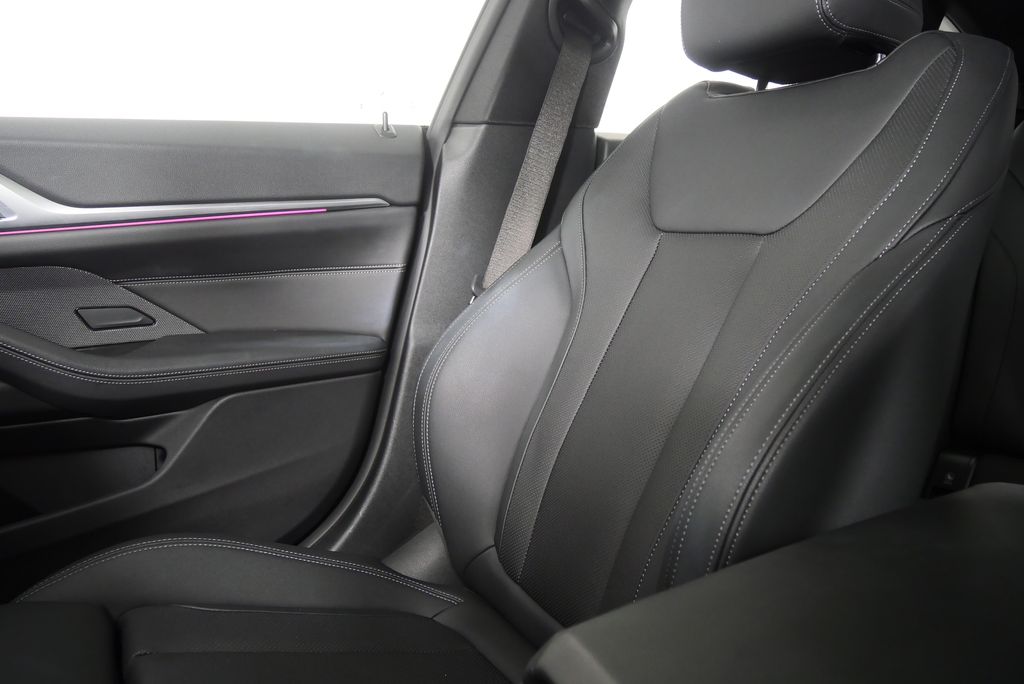 Thumbnail: 2025 BMW 4 Series - 30