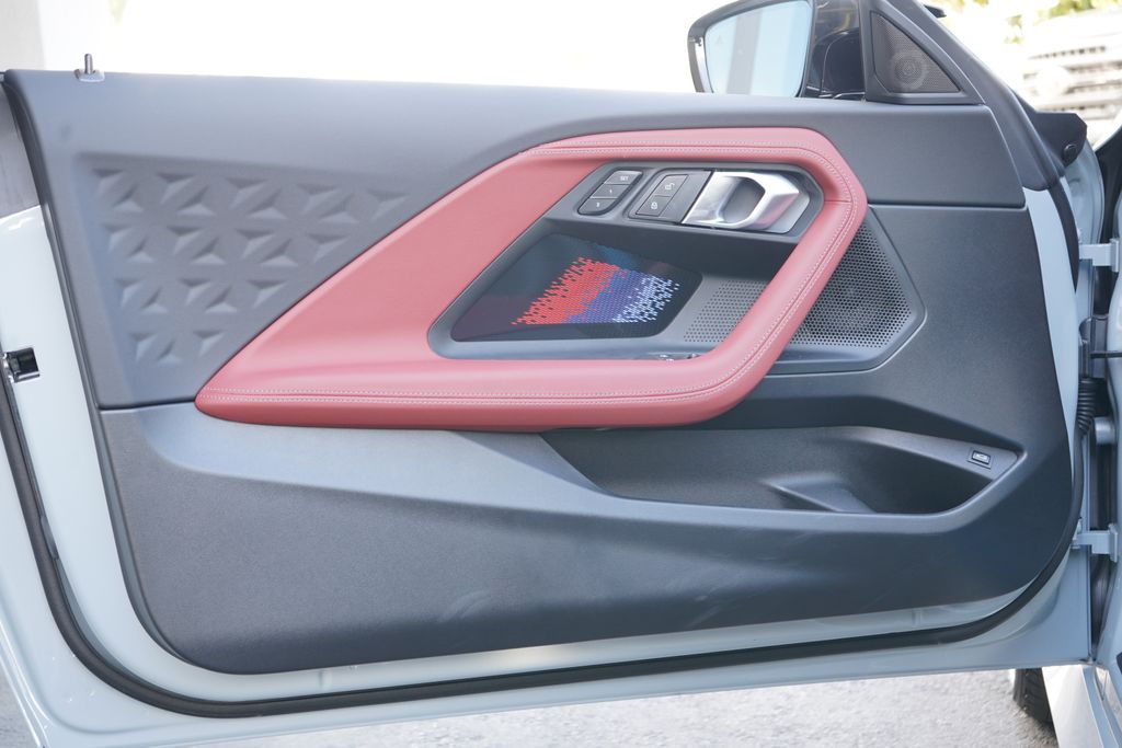 Thumbnail: 2026 BMW 2 Series - 10