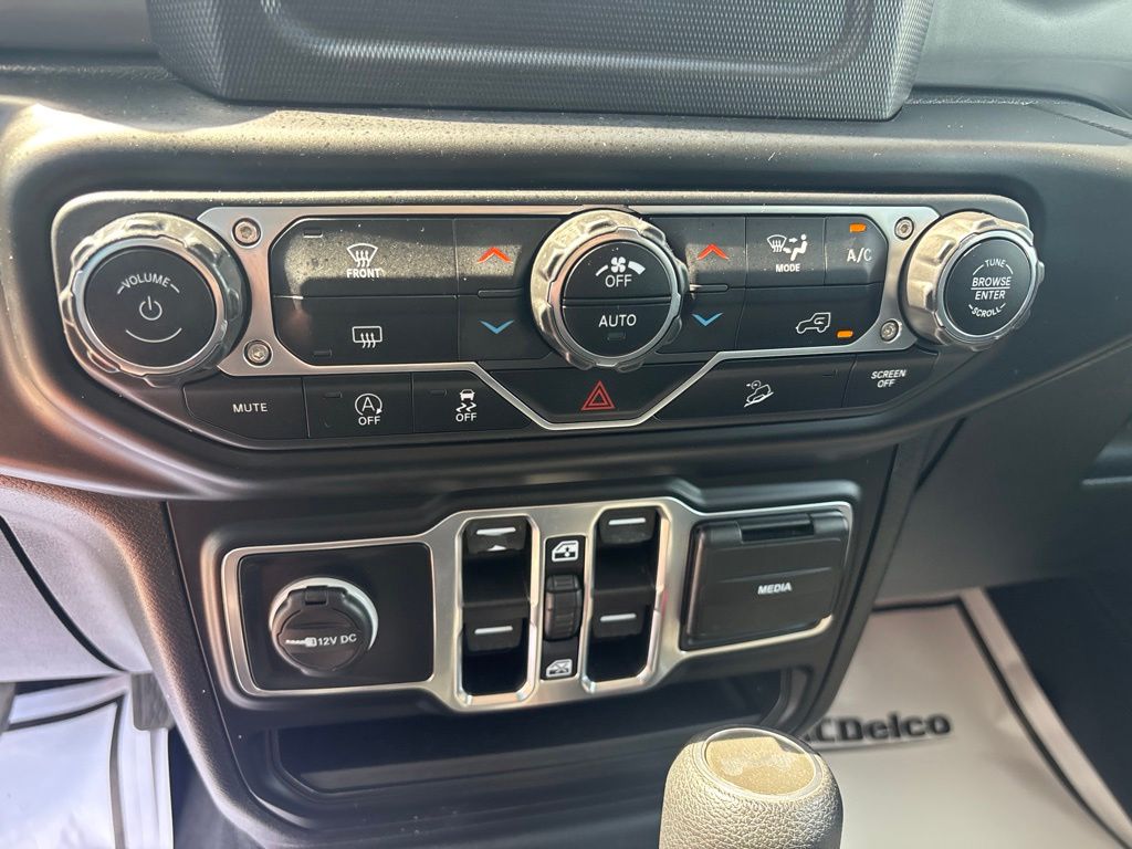 Used 2020 Jeep Wrangler SUV