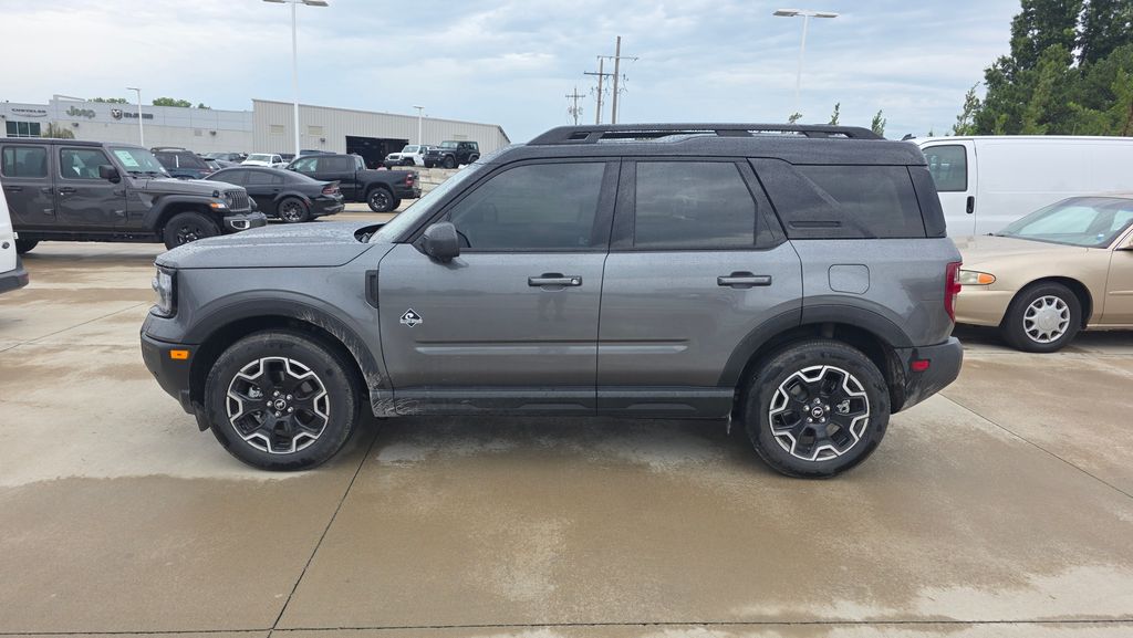 Used 2025 Ford Bronco Sport Outer Banks with VIN 3FMCR9CN9SRE28307 for sale in Kansas City