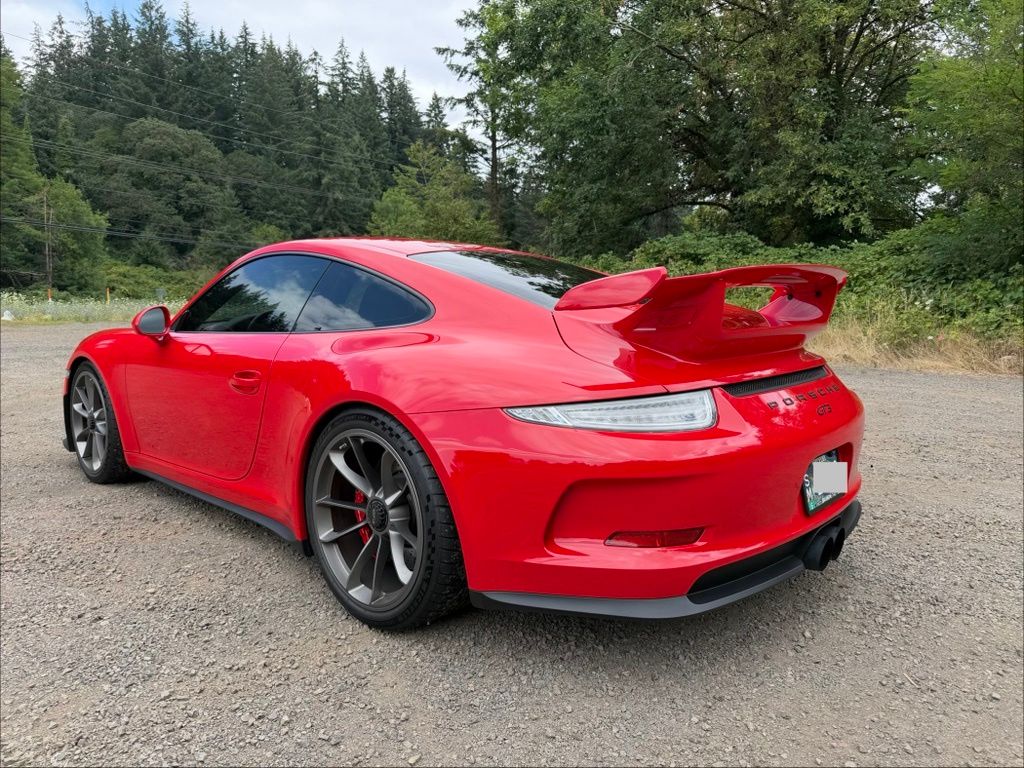 2015 Porsche 911 GT3 thumbnail 6