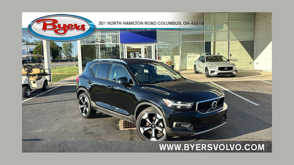 2022 Volvo XC40