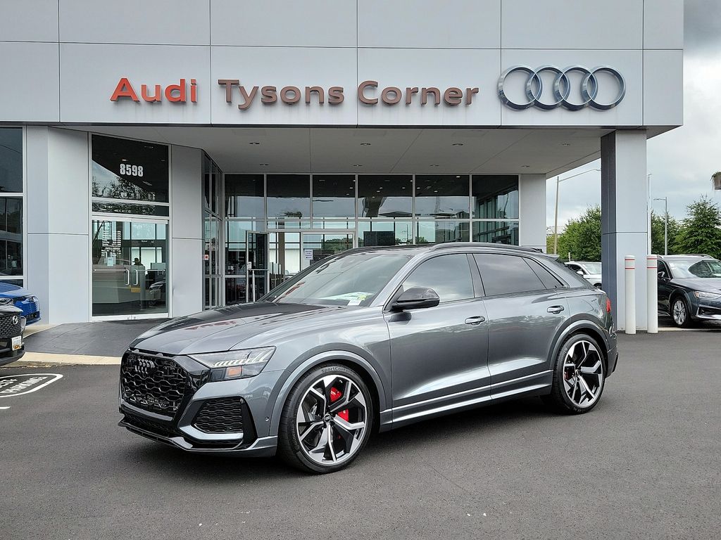 2024 Audi RS Q8 4.0T -
                Vienna, VA