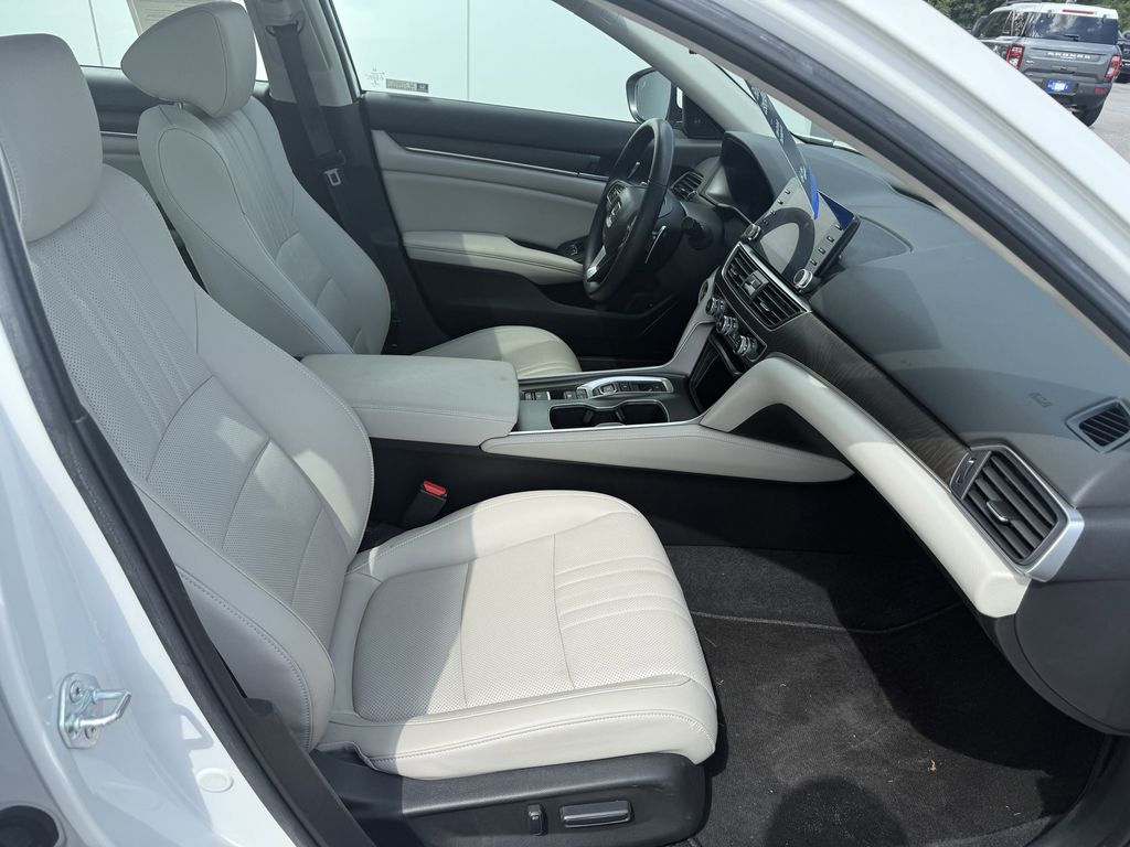 2022 Honda Accord Hybrid EX-L