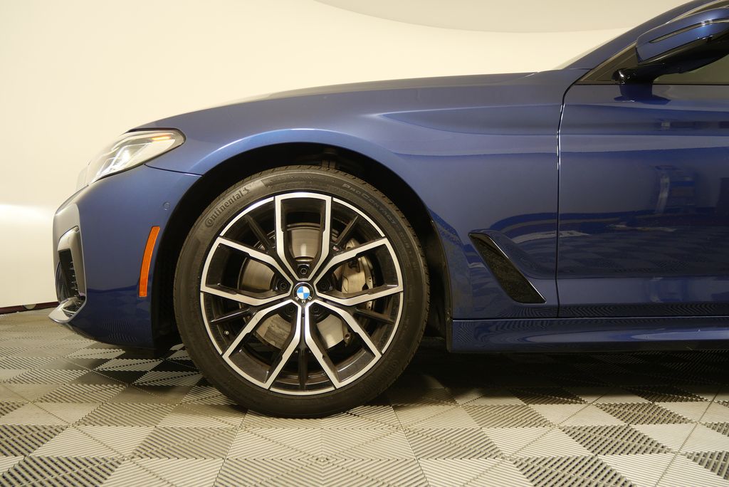 2023 BMW 5 Series 540i 7