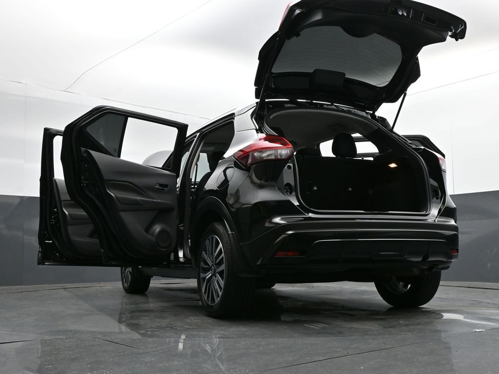 2024 Nissan Kicks SV Xtronic CVT