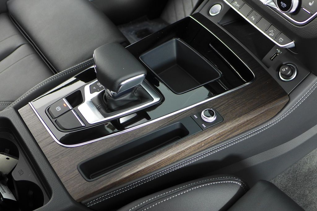 2023 Audi Q5 Premium 15