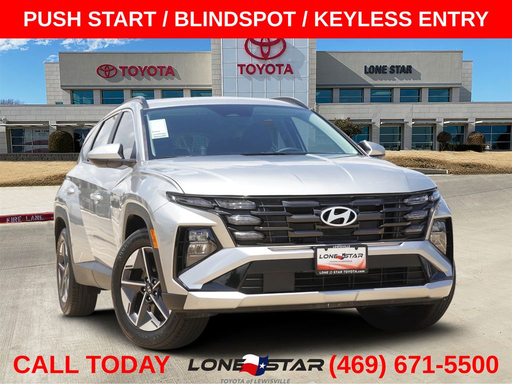 Shimmering Silver 2026 Hyundai Tucson SUV / Crossover Front-Wheel Drive 8-Speed Automatic