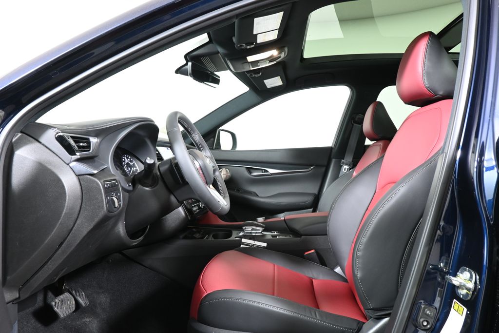 2025 INFINITI QX50 Sport 3