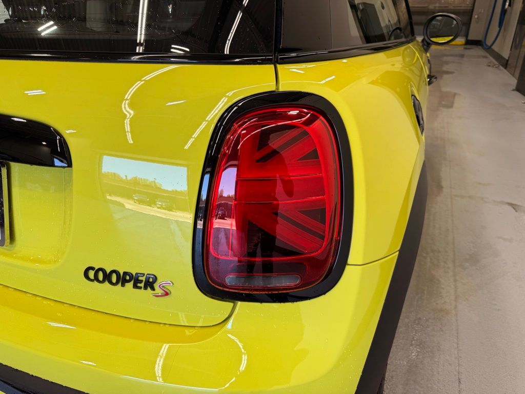 2024 MINI Cooper S 5