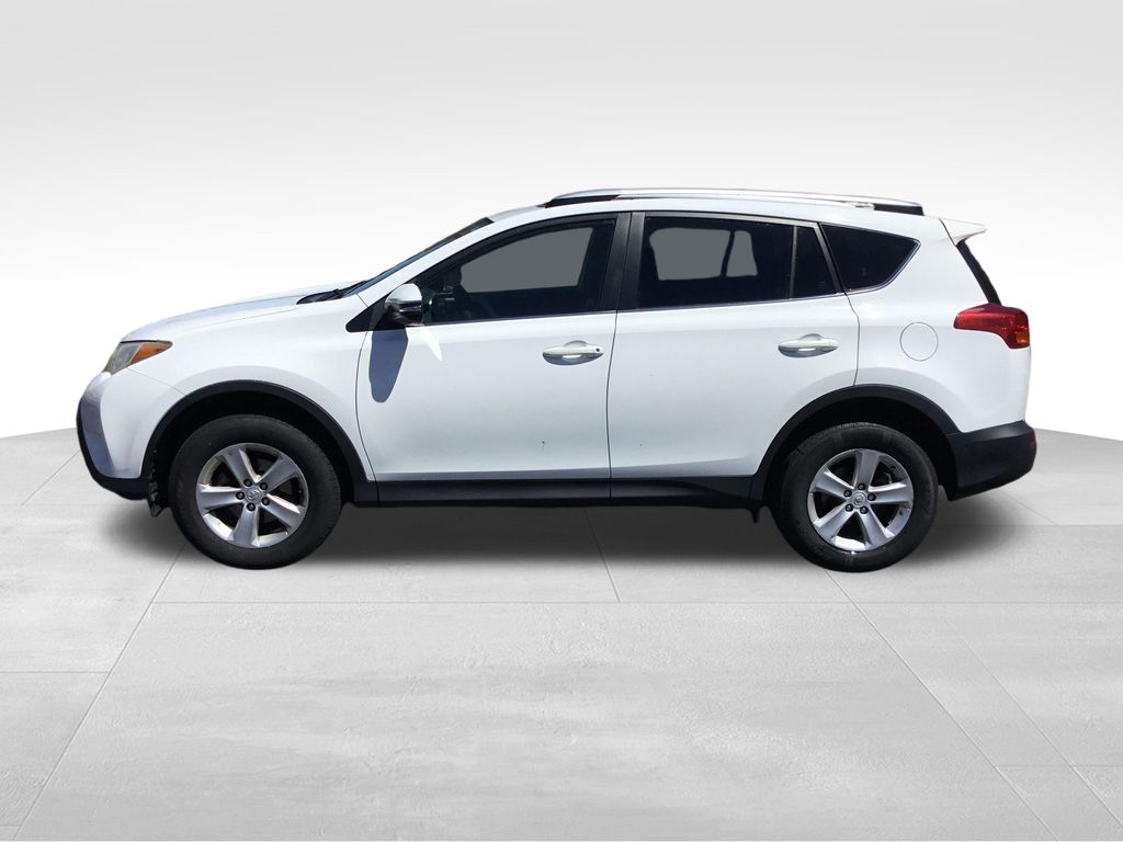 Thumbnail: 2014 Toyota RAV4 - 2