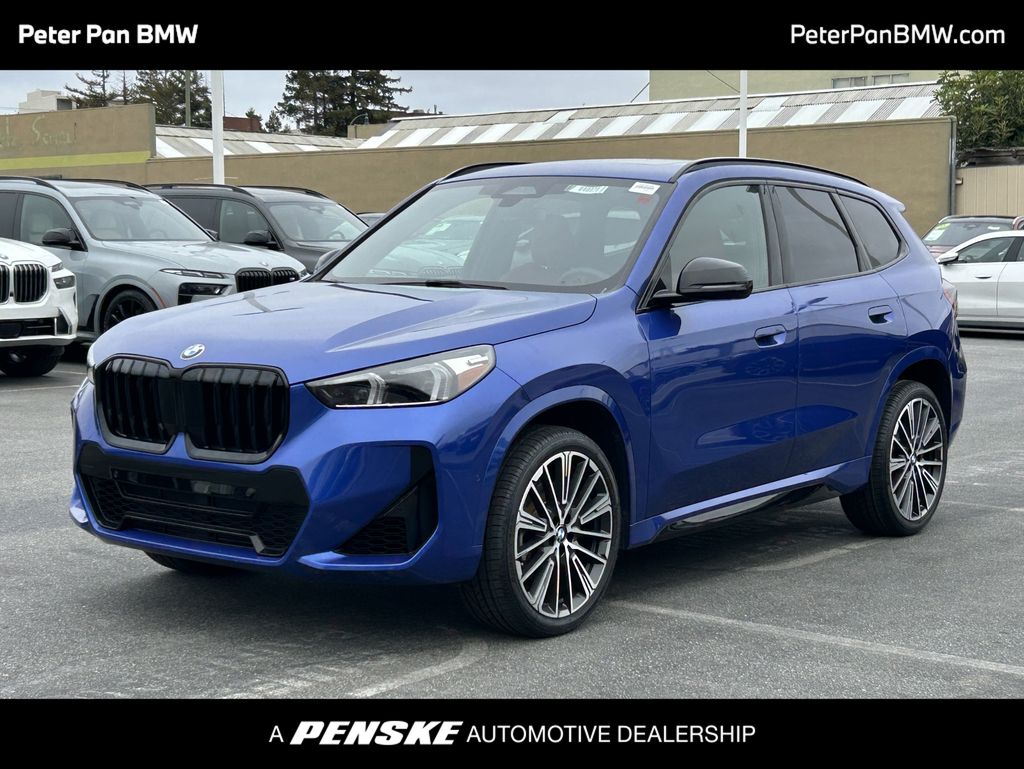 Thumbnail: 2023 BMW X1 - 1