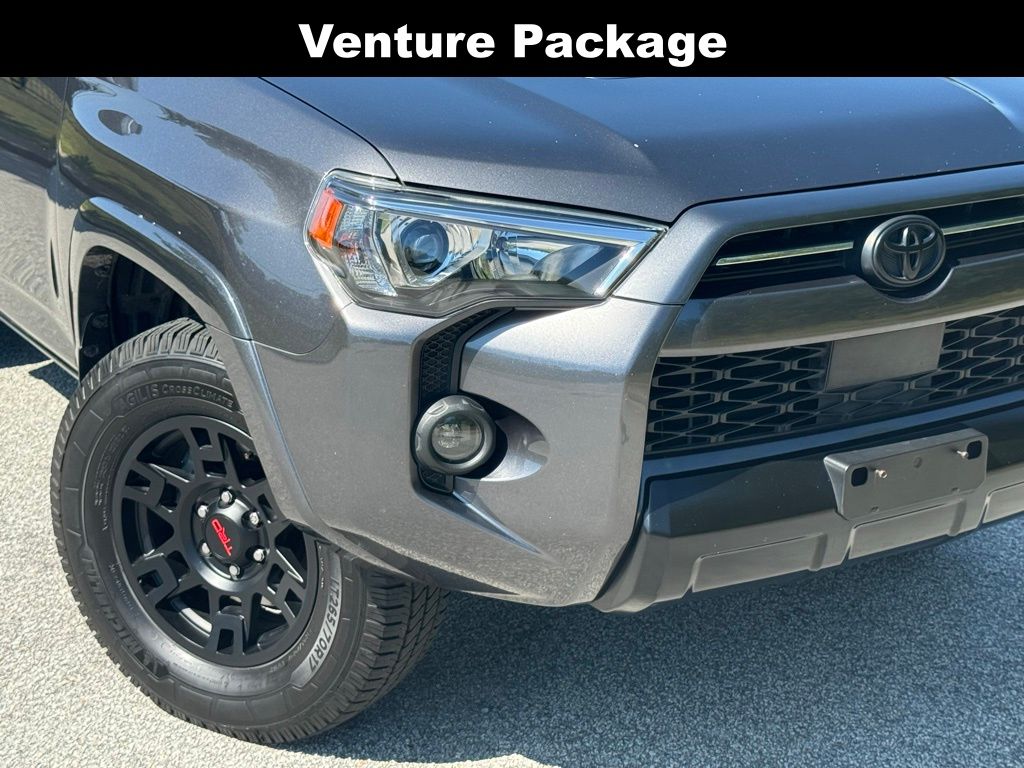 2021 Toyota 4Runner Venture 5