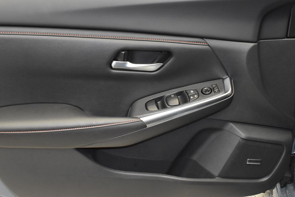 Thumbnail: 2025 Nissan Sentra - 11