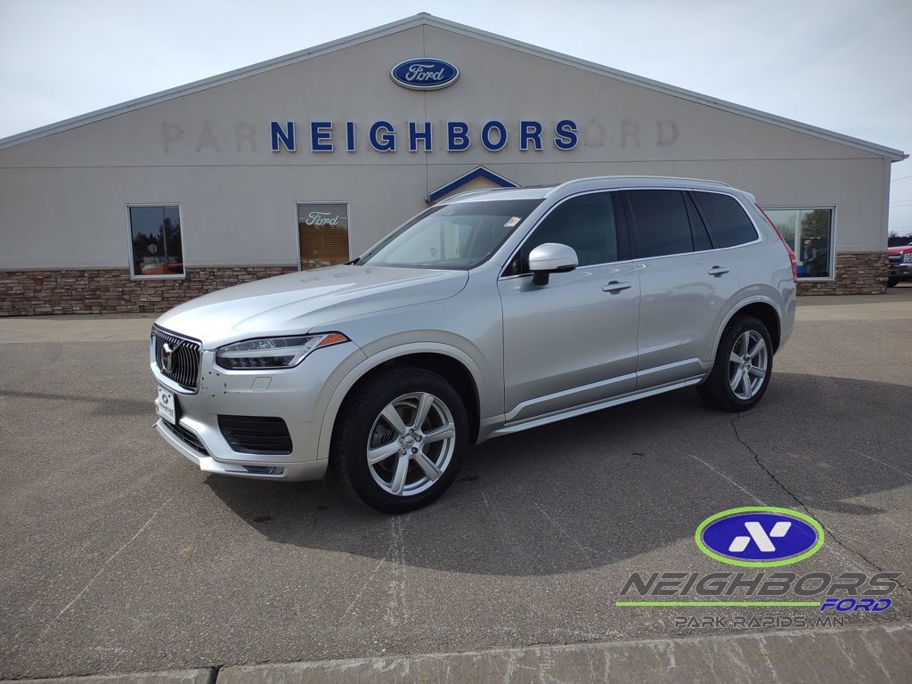 2021 Volvo XC90 T5 Momentum FWD