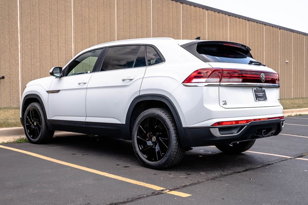 Used 2024 Volkswagen Atlas Cross Sport SUV
