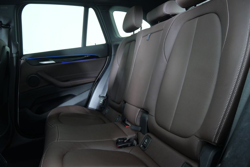 2021 BMW X1 xDrive28i 15