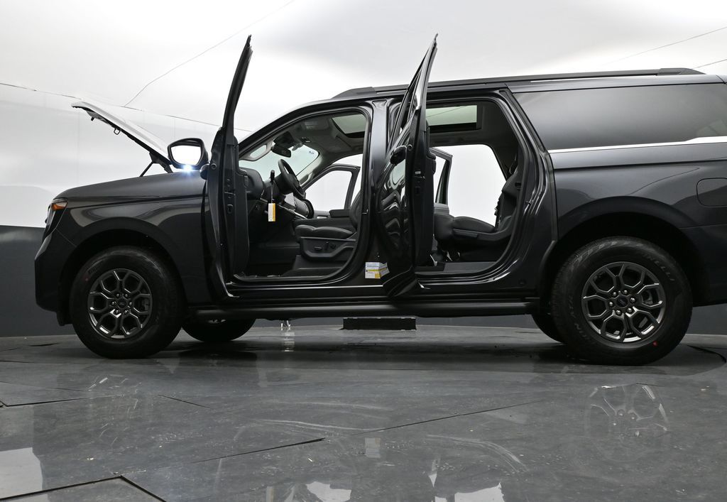 2026 Ford Expedition Max Active MAX
