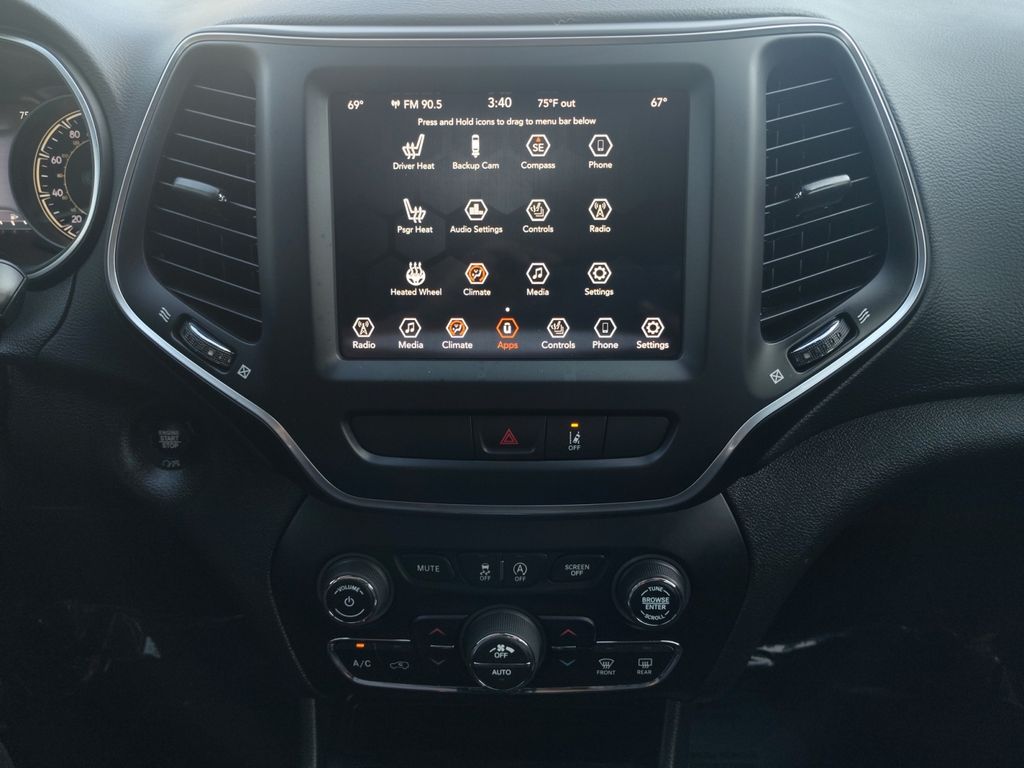 Used Car 2022 Jeep Cherokee  Latitude Lux For Sale Under $25,000 In Austin, Texas