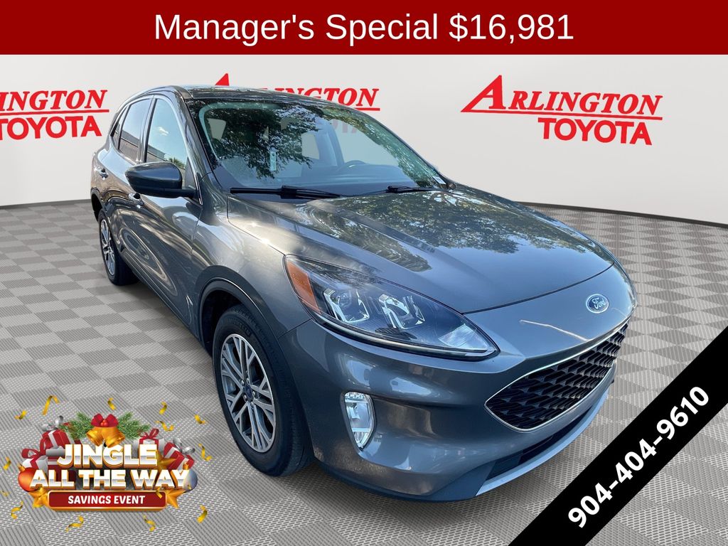 2022 Ford Escape SEL's photo