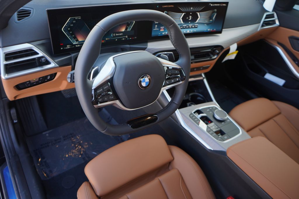 2025 BMW 3 Series 330i 12